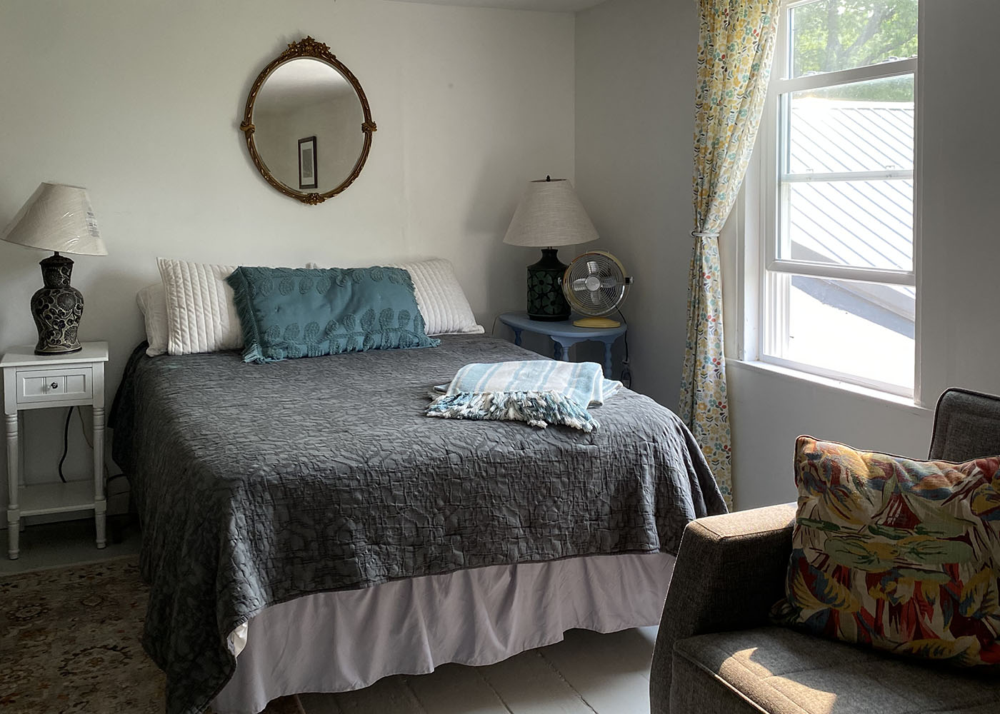 Christi Inn Room_vacation rental oquaga Lake ny2